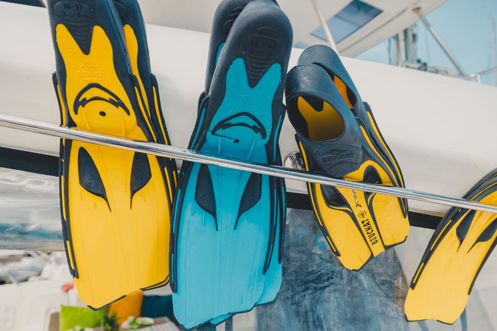 Snorkel fins