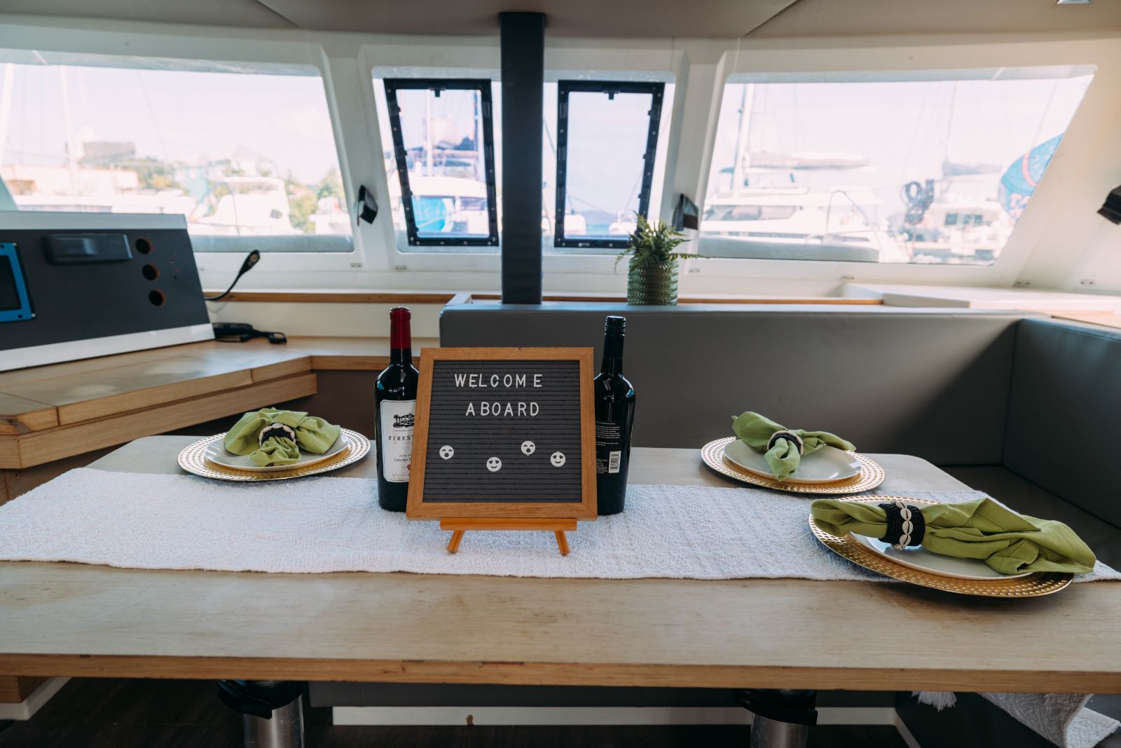 Second Wind salon table setting